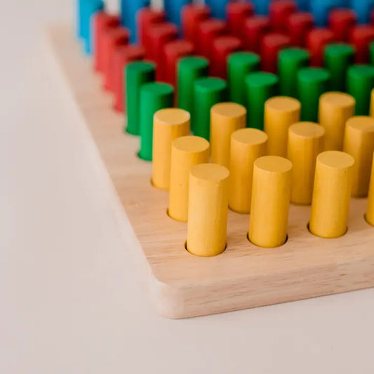 Qtoys Wooden Peg Board