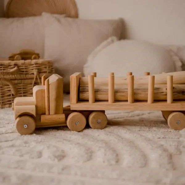 Qtoys Wooden Log Truck