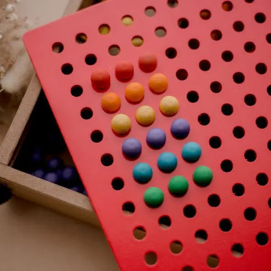 Qtoys Wooden Froebel Peg and Lacing Board