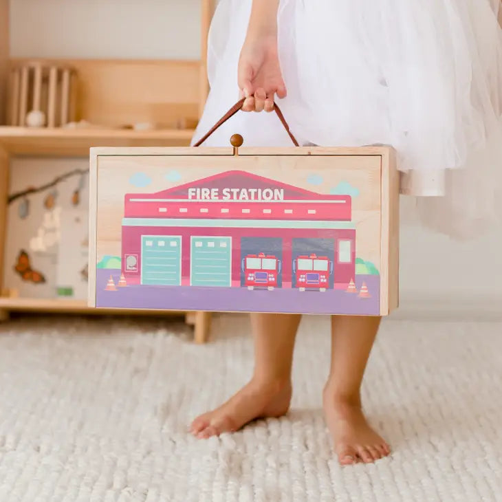 Qtoys Wooden Portable fire station