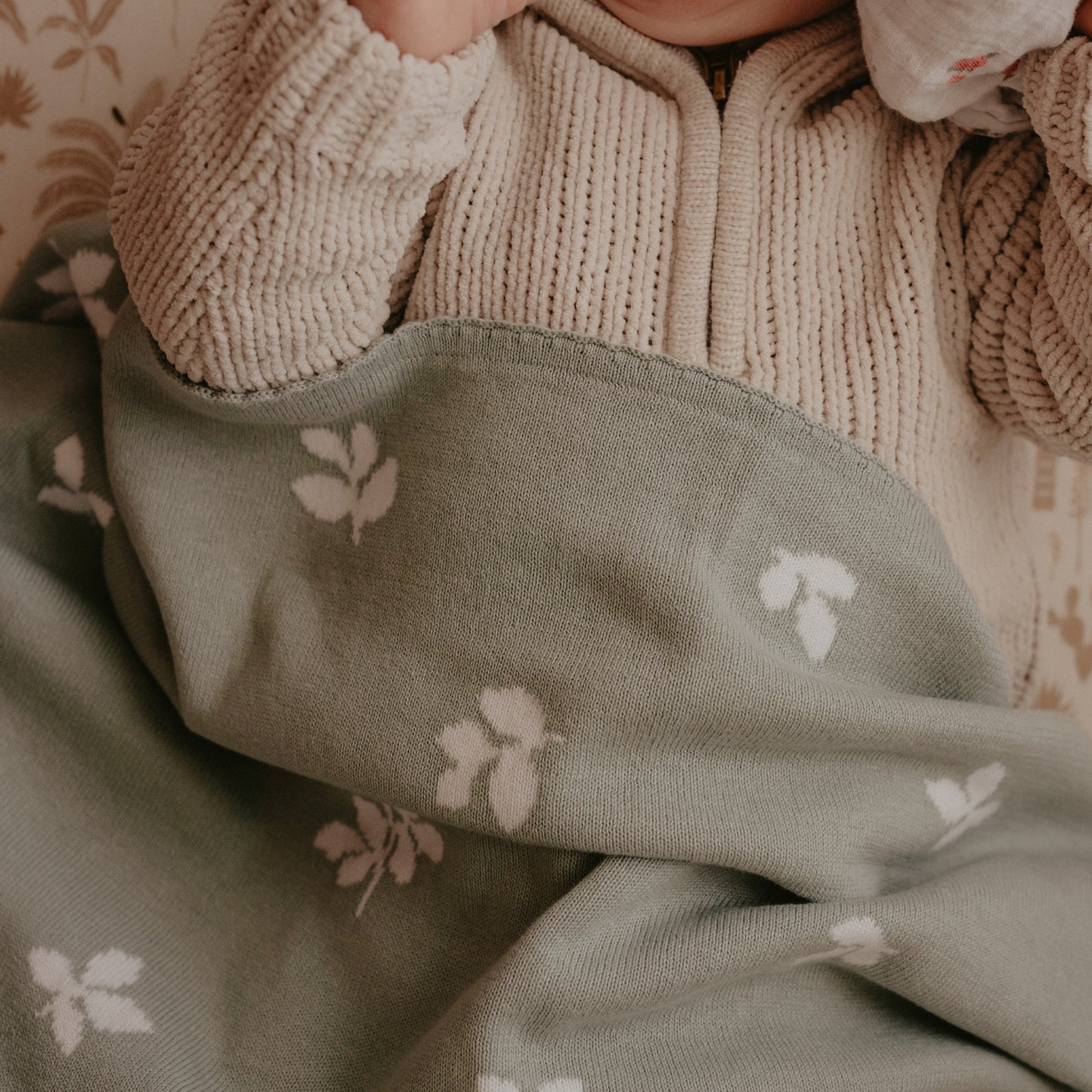 Knitted Reversible Blanket - Sweet Sage