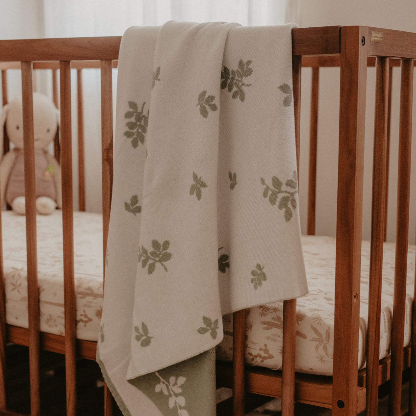 Knitted Reversible Blanket - Sweet Sage