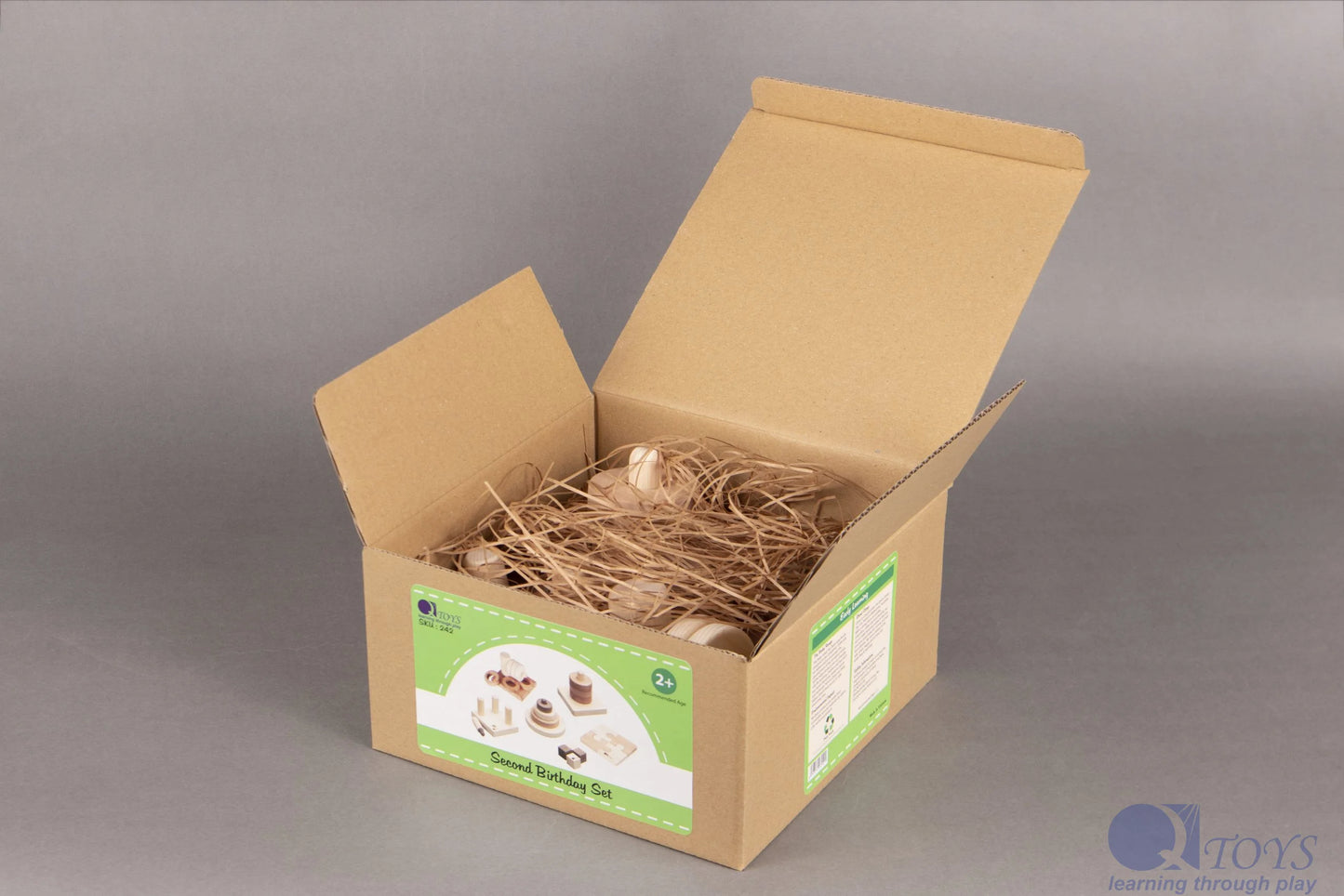 Qtoys Wooden Keepsake First Birthday Set