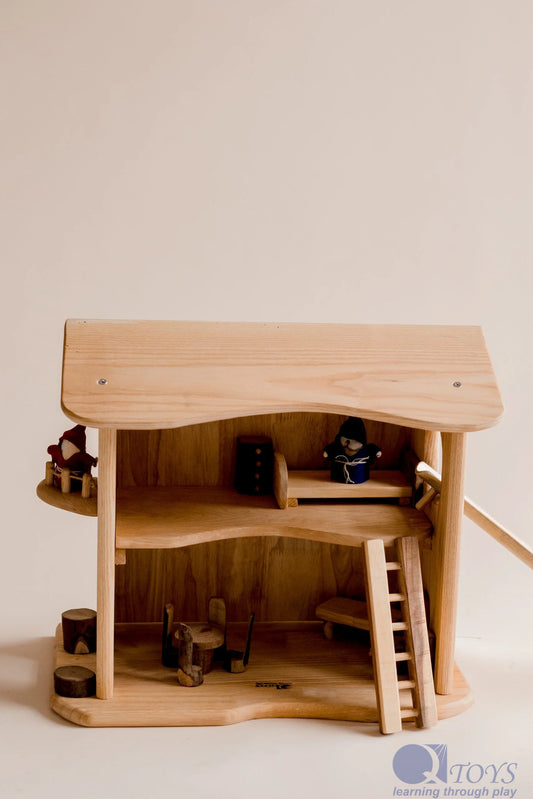 Qtoys Wooden Two Story Cottage House