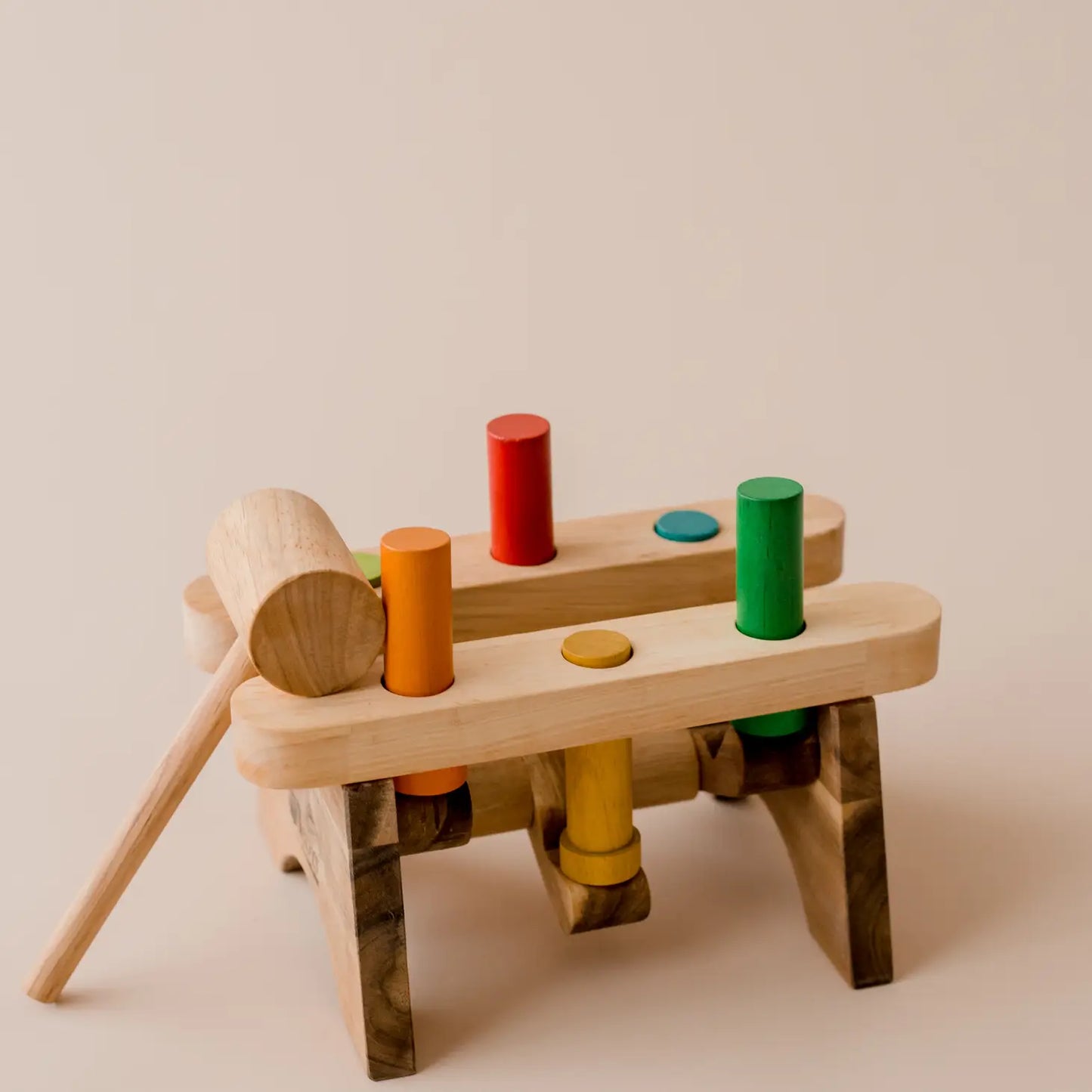 Qtoys Wooden Pound A Peg