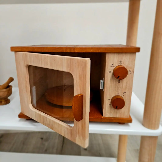 Qtoys Wooden Microwave Oven