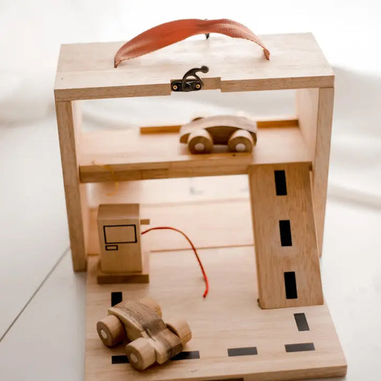 Qtoys Wooden Portable car park set