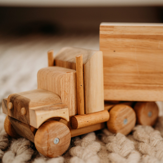 Qtoys Wooden Cargo Truck