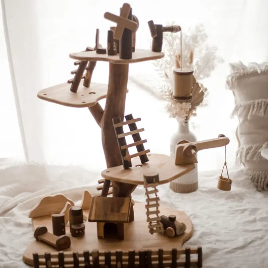 Qtoys Wooden Adventure Tree House