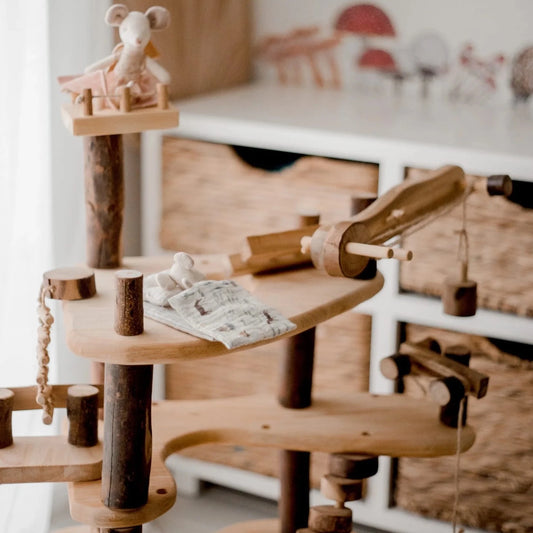 Qtoys Wooden Three level tree house play set