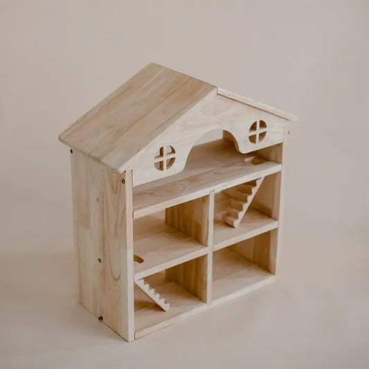 Qtoys Classic Wooden Dollhouse