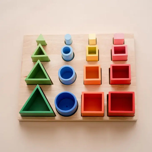 Qtoys Wooden 3D sorting and nesting board