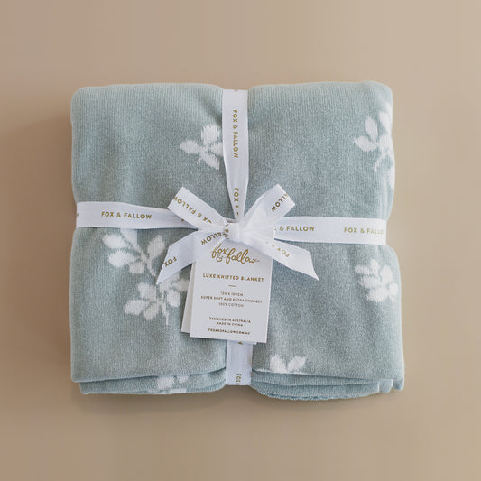 Knitted Reversible Blanket - Sweet Sage