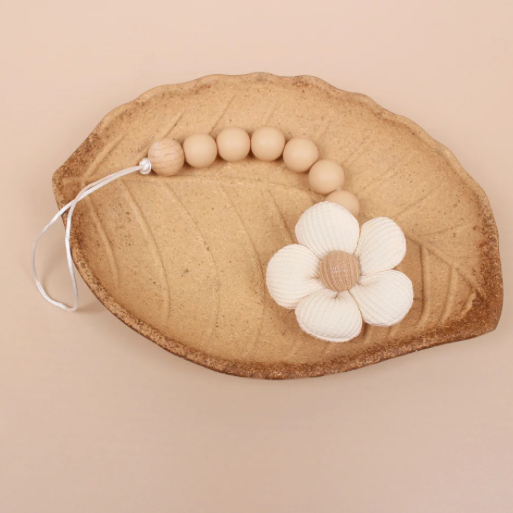 Silicone Bead Dummy Clip - Cream Flower