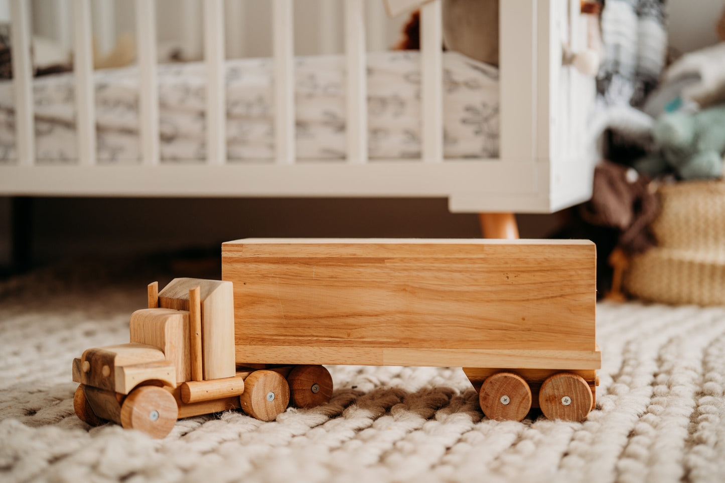 Qtoys Wooden Cargo Truck